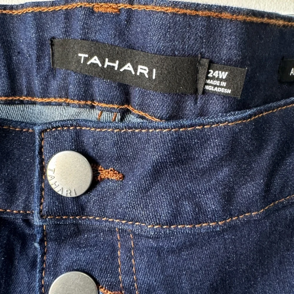 Tahari Women's Amelia Button Fly Skinny Blue Jeans Sz 24W - Picture 5 of 16